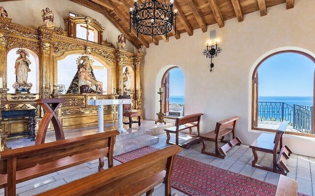 2BD Hacienda Encantada Luxury Resort