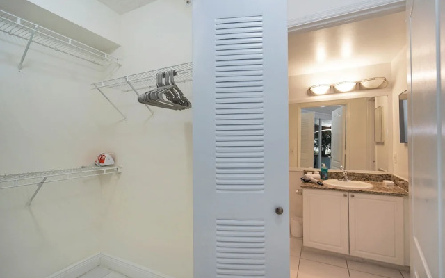 Intracoastal Sunny Isles by SunPearl