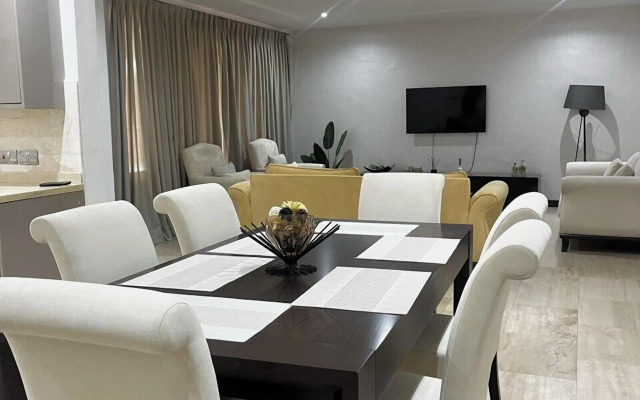 Premier Place Appt 1B