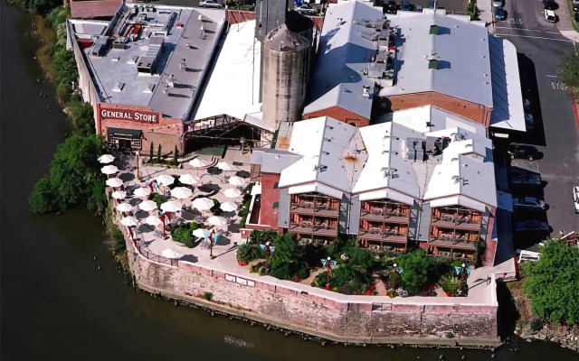 Napa River Inn