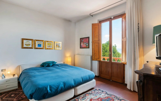 Spacious Villa in Carmignano With Private Swimming Pool