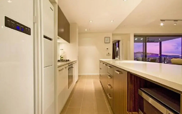 Wharf Escape Holiday Apartments