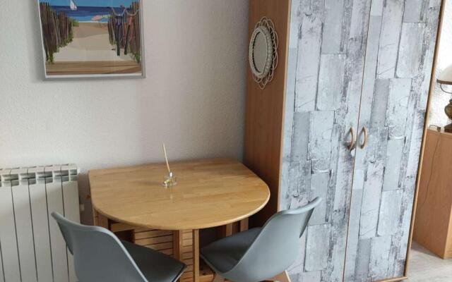 Appartement Saint-Cyprien, 1 pièce, 4 personnes - FR-1-225D-5