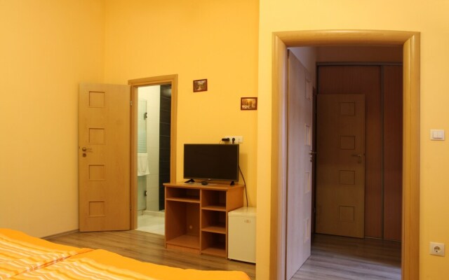 Minerva Hotel