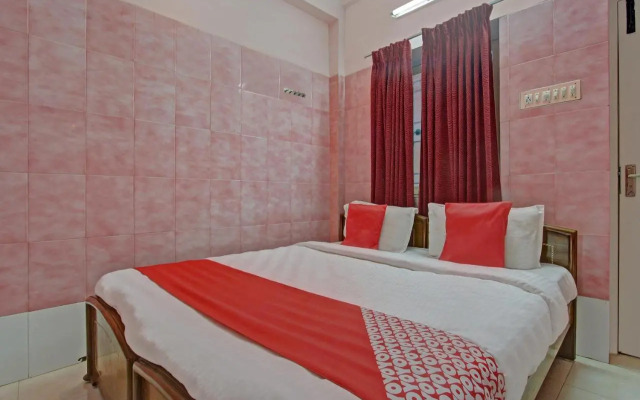 OYO 23672 Annai Residency