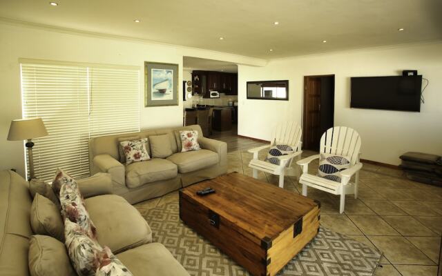 Dalene se Seehuis Langebaan 8-sleeper