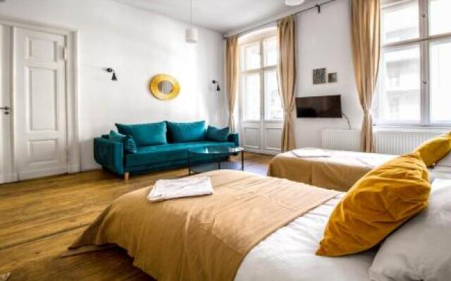 Old Town Centrum Residence Apartments (short term rental apartments near Poznań Old Marke Sqaure)