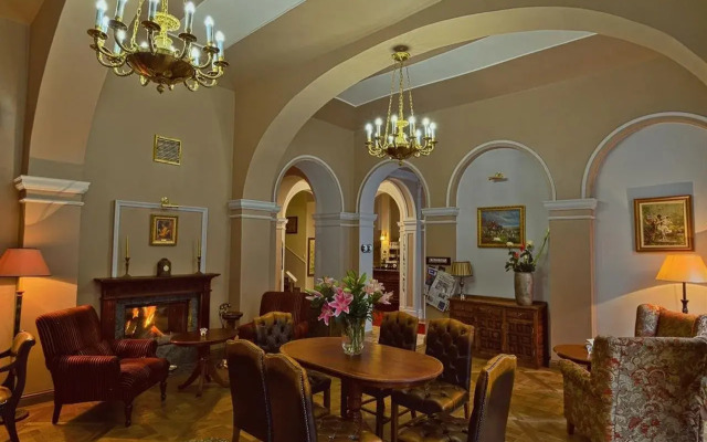 Hotel Julian