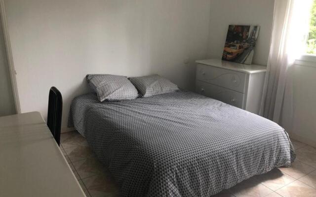 Villa plein pied rez-de-chaussée+1 avec dépendance