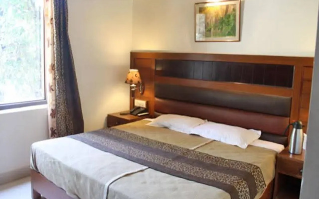 Mount N Mist Hotel
