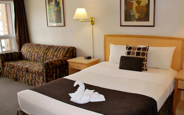 Canadas Best Value Inn & Suites Fernie
