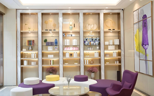 Lavande Hotels·Shenzhen Xili Metro Station