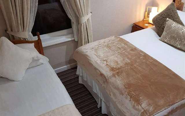 Rock Dene Hotel