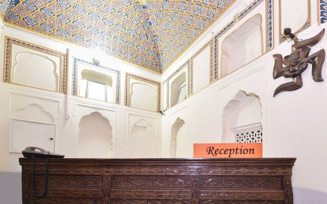 Oyo 46031 Singhasan Haveli
