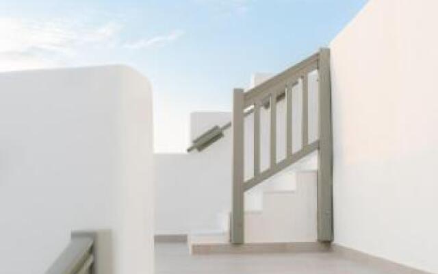 Liontari Home