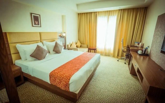 Pride Hotel & Convention Centre Indore