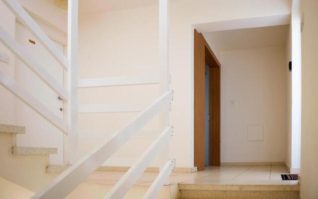 SOFIA APARTMENT 700m away from the beach