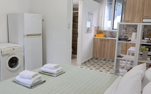 Jasmine Home by the Sea