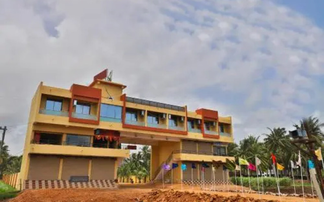 Somchandra Hotel By OYO Rooms