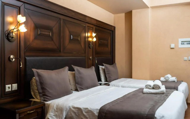 Dellas Boutique Hotel
