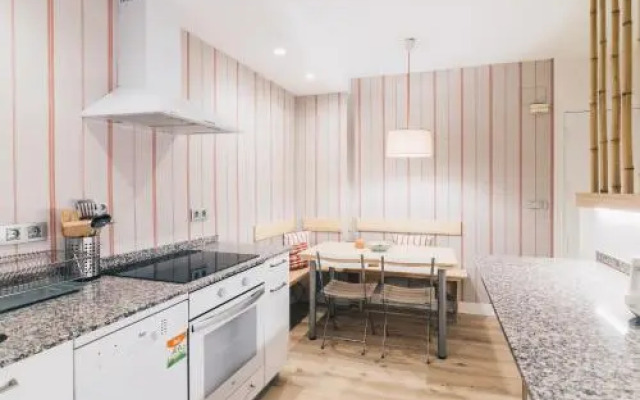 Urruti Apartment by People Rentals