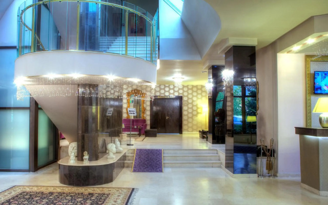 Hotel Dumbrava