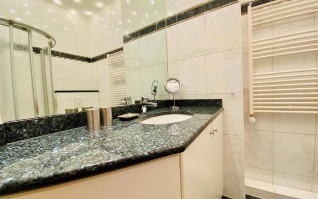 Residenz Bleichröder - Ferienwohnung Aurelia