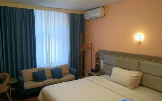 Paris  Tour    Hotel