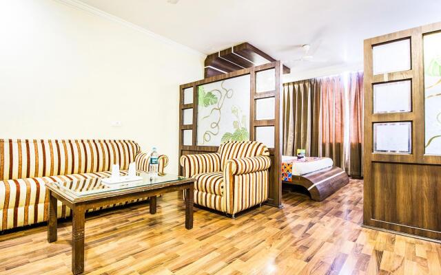 FabHotel Model Town Heights