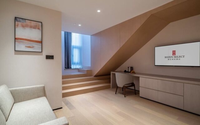 Rezen Select Shanghai Jiading Xincheng