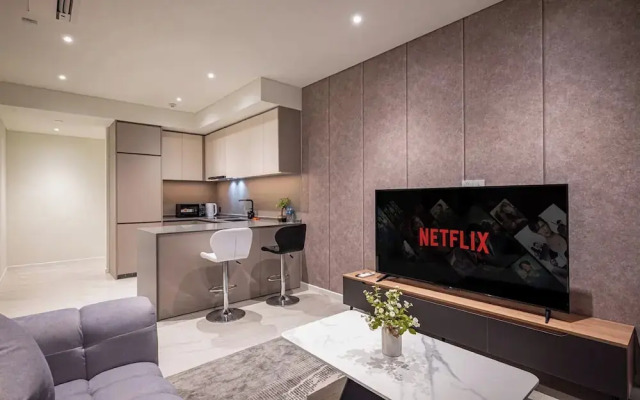 Kotrip Metropole Paradise Vacation