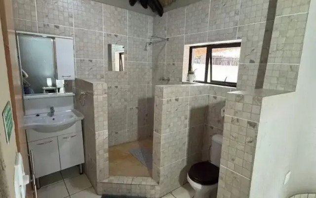 Singwe Private Safari lodge