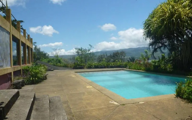 Lake Arenal Brewery & Resort