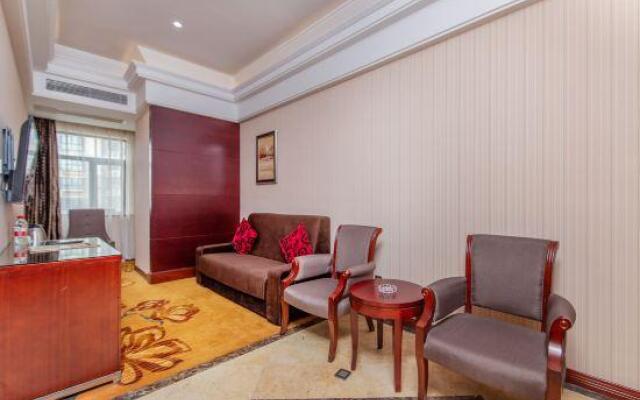 Vienna Classic Hotel (Changde Railway Station)