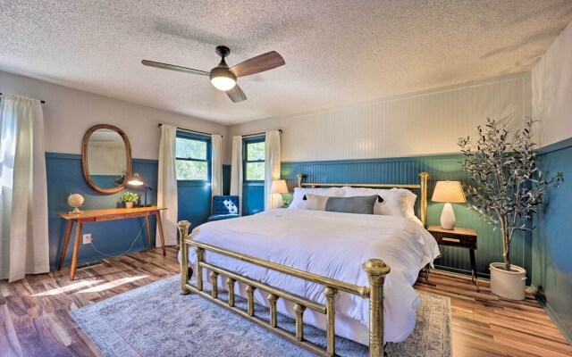 Dog-friendly Bella Vista Home w/ Grill + Deck