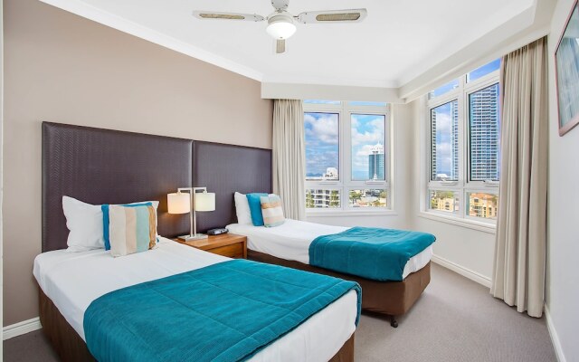 Soul Surfers Paradise 3 Bedroom Beach Apartment