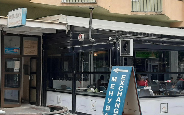 Square Exclusive Apartment 3n