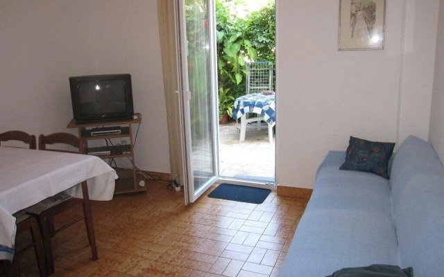 Bor - Cosy & Afordable - A1