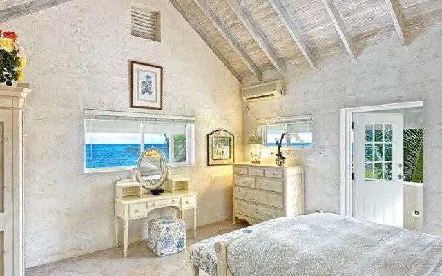Ocean Mist Villa 4Bd by Zenbreak