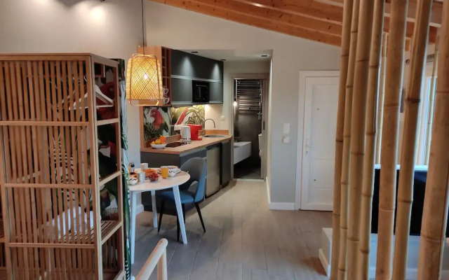Sea & Cliff Luxury Suites byCorfuescapes