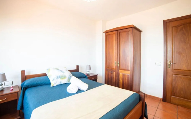 Nature Meets Luxury in Nice Apartment near Tenerife Coastline