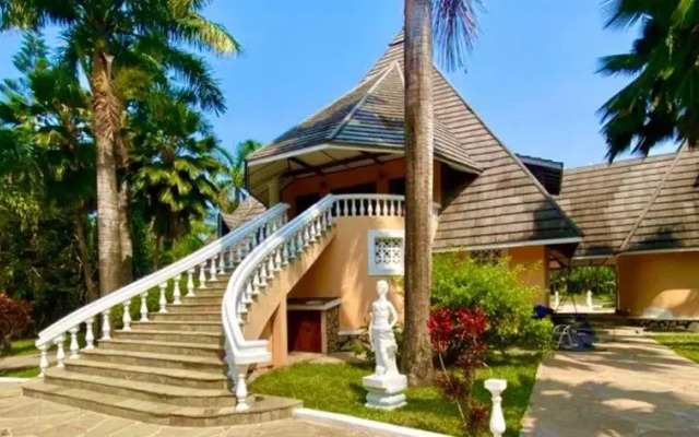 Sunset Villa Diani
