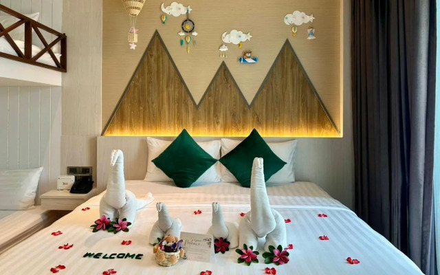 Sunlight Garden Hotel