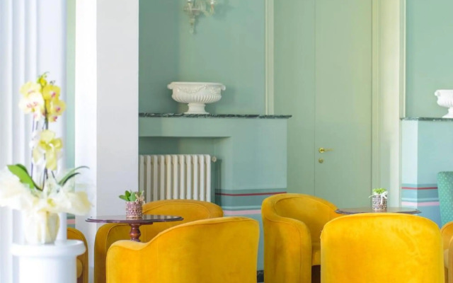 Palace Hotel Domus Mea