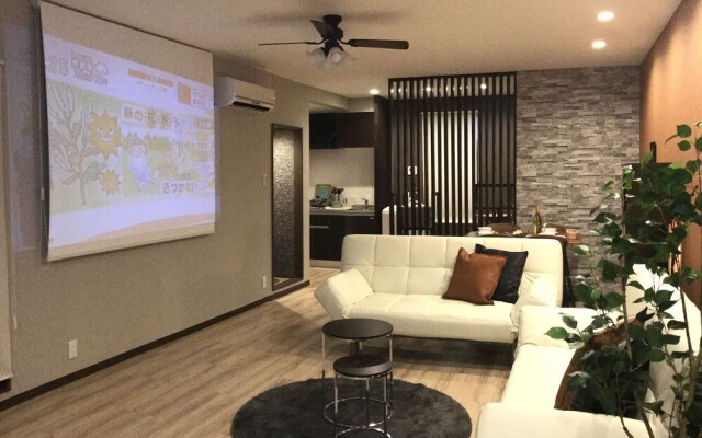 TSUKI Tsuruhashi House