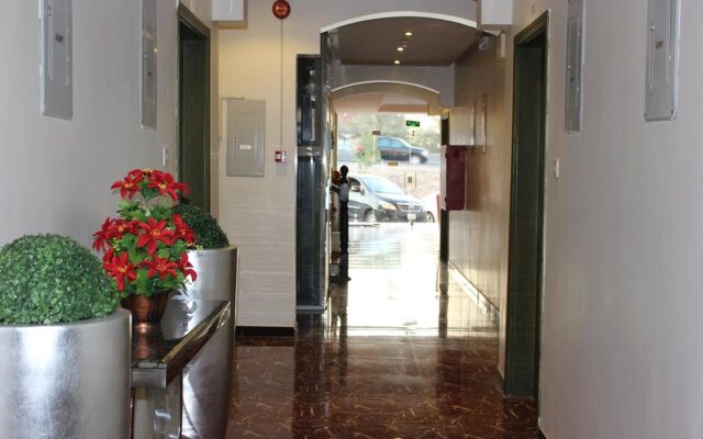 Al Amoria Furnished Apartments 5
