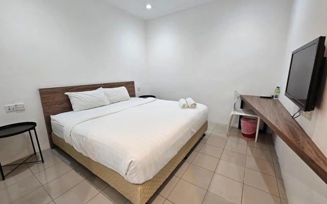 T Hotel Tandop