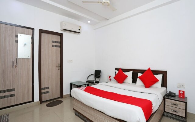 Hotel Gwal Palace By WB Inn