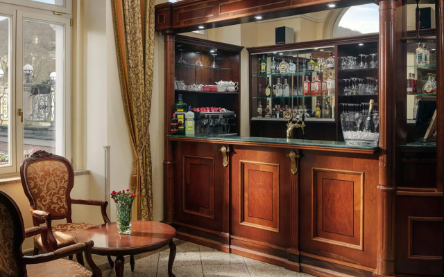 Humboldt Park Hotel And Spa