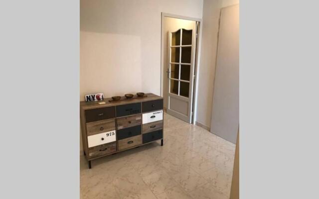 Appartement T1 Balcon vue mer